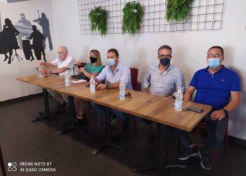 Conferenza stampa del PD e di Cirò Marina in movimento, circa la loro posizione sull’analisi della situazione politico amministrativa del Comune di Cirò marina