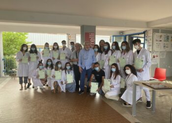 Consegna attestati del Percorso Biologia con Curvatura Biomedica al Liceo “Borrelli” di Santa Severina