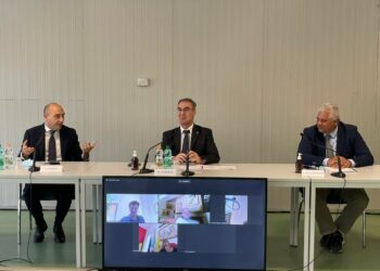 Potenziamento SS106 e quattro corsie Crotone-Simeri Crichi: Provincia, Anas e vice Ministro Infrastrutture incontra i sindaci