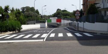 Torretta, riaperto il sottopasso ferroviario dopo la demolizione di un marciapiede