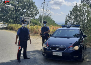 Cotronei: arrestato dai Carabinieri alla guida di un’auto rubata