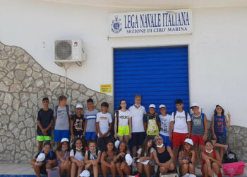 “Raccontiamo la storia della mia citta”, gli studenti dell’Istituto Casopero di Cirò Marina in visita alla Lega Navale