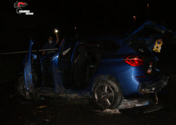Incidente stradale nella notte a Isola Capo Rizzuto, due morti e uno grave