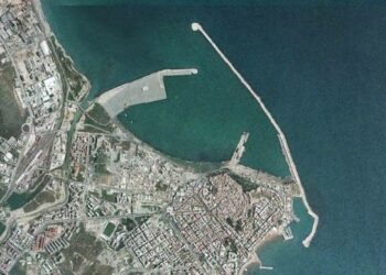 Porto di Crotone, il presidente dell’Autorità portuale Agostinelli incontra le istituzioni