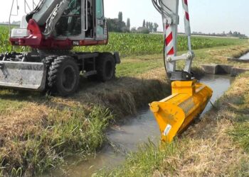 Pulizia corsi d’acqua nel crotonese: la Prefettura richiama l’attenzione degli Enti competenti