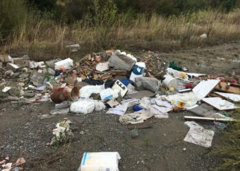 Rinvenuta discarica abusiva nel Fiume Nicà nel territorio del comune di Crucoli