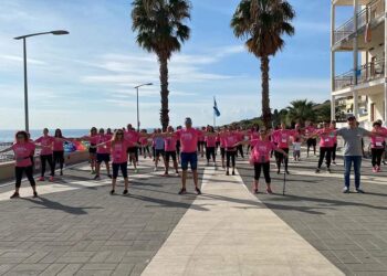 Tantissimi in marcia al Pittarosso Pink Parade a Torre Melissa per sostenere la ricerca sui tumori femminili