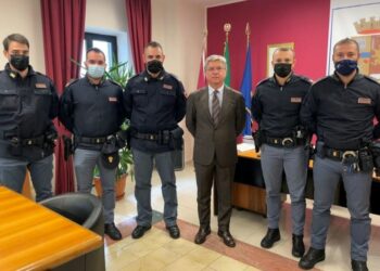 Salvataggio migranti, il Questore di Crotone: “orgoglioso degli operatori delle Volanti “