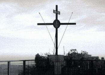 Cirò, la Croce dei passionisti ritorna sul belvedere di Mavilia