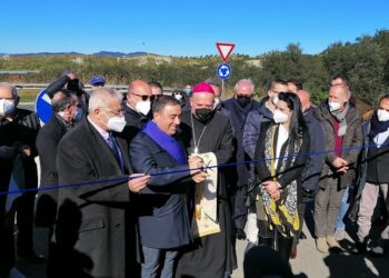 Oggi 15 gennaio 2022 inaugurata la “Strada del Petilino”, consentirà ai cittadini di Petilia Policastro, Roccabernarda e Mesoraca di raggiungere la costa e viceversa