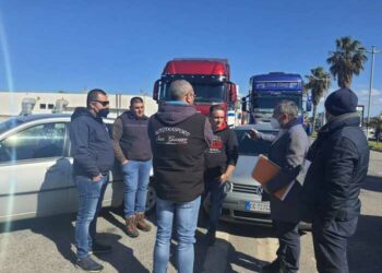 Caro carburanti: sit-in autotrasporto Calabria, penalizzati