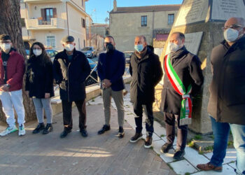 Celebrazione del ‘’Giorno del Ricordo’’ a Isola Capo Rizzuto alla Presenza delle Autorità Civili e Militari