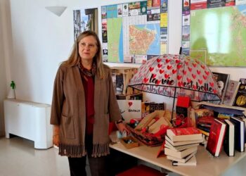 Crotone, San Valentino alla biblioteca comunale appuntamento al buio… con un libro