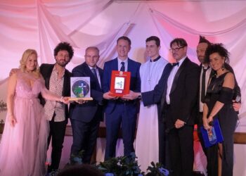 Sanremo: assegnati i premi della critica Mia Martini e sala stampa Lucio Dalla