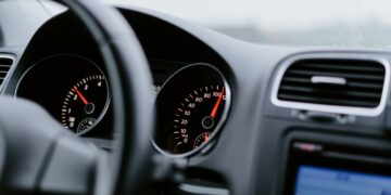 Comprare un’auto usata: quali sono i controlli da effettuare per un acquisto sicuro