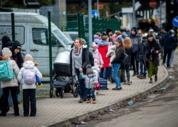 Bambini ucraini a Cirò, la conseguenza della guerra giunge fino a noi con tutta la sua disperazione