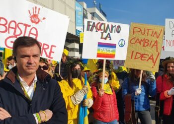 Coldiretti Calabria: i giovani agricoltori alla manifestazione alla Fieragricola a Verona contro la guerra che sta mettendo a rischio il loro lavoro