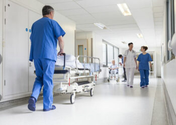 Presidente Occhiuto intervenga, gli OSS idonei di Vibo Valentia rivolgono un ulteriore appello: “vorremmo lavorare”