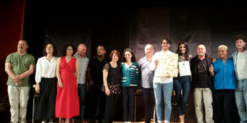 Cirò, la Compagnia teatrale “La Lira” si aggiudica il VII Premio “Filottete” della rassegna “Sipario d’inverno”