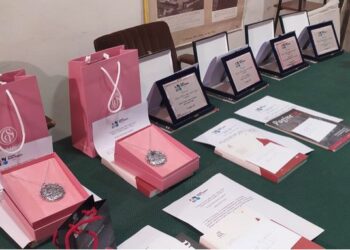 “Dante padre della nostra lingua” gli studenti dell’Istituto Ciliberto di Crotone classificati primi nella sezione video del concorso