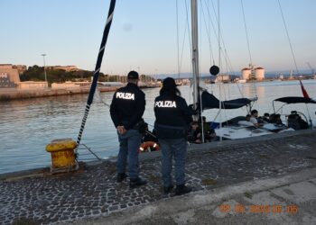 Sbarchi clandestini a Crotone: 4 arresti della squadra mobile