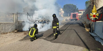 Altra giornata infinita di lavoro per i Vigili del fuoco di Crotone, circa 20 gli interventi