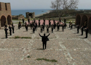 Cirò Marina: Spettacolare il Video dei “100 Ottoni Calabria” ai Mercati Saraceni