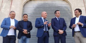 Demolizione del palazzo Mangeruca, incontro a Torre Melissa