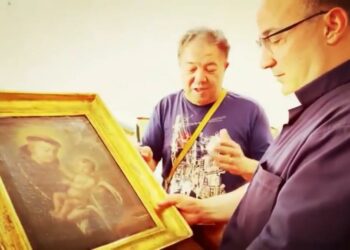 Si impreziosisce artisticamente la Chiesetta di Scala Coeli dedicata al suo Santo Patrono, Sant’Antonio da Padova