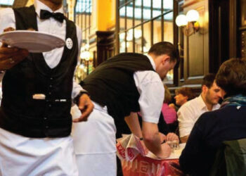 In Italia mancano 200mila lavoratori in Ristoranti e Bar: Milano chiama la Calabria