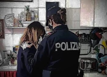 Crotone, maltratta per anni la compagna: allontanato dalla casa familiare