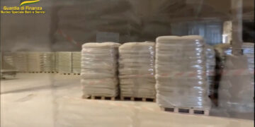 Sequestrate dalla Guardia di Finanza 5 mila tonnellate di pellet contraffatto: 52 fornitori denunciati