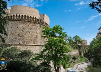 Oggi 12 agosto alle 11.30 riapre il Castello Fortezza Carlo V di Crotone