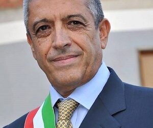 Da Papasso, candidato uninominale collegio Calabria 1, proposta di una metropolitana leggera tra la sibaritide e il crotonese.”