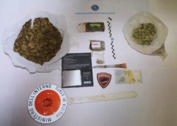 Crotone, sequestro di stupefacenti e un arresto