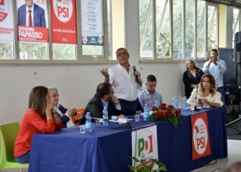 Elezioni. Psi apre campagna in Calabria. Maraio, sì a “lavoro di cittadinanza” e ok a rigassificatori