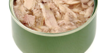 Così il caro bollette penalizza anche la filiera del tonno in scatola