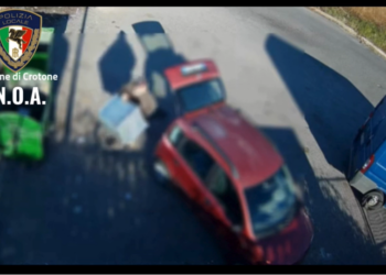 Crotone, proseguono i controlli del NOA contro l’abbandono di ingombranti