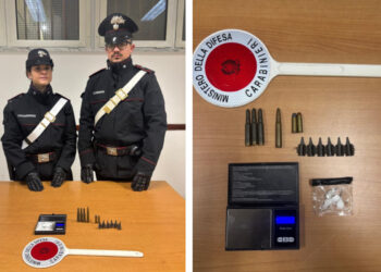 Cirò Marina: arrestato 39enne con droga e munizioni da guerra nascoste in casa
