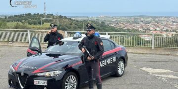 Cirò Marina: controlli a tappeto dei carabinieri, circa 5000€ di sanzioni al codice della strada, una persona segnalata alla prefettura come assuntore di stupefacenti