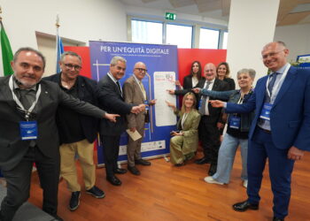 Catanzaro al centro del Privacy Tour: firmato il Manifesto per l’equità digitale contro i bias di genere nell’IA