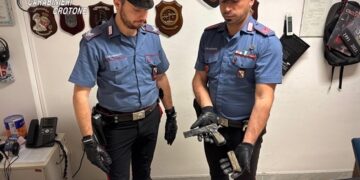 Cirò Marina, arrestato a marzo dai Carabinieri per aver sparato ai nipoti: ritrovata l’arma utilizzata nella campagna di cirò marina