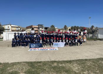 Successo per la “Grande Giornata Ecologica” a Cirò Marina: protagonisti bambini e ragazzi nella lotta per l’ambiente
