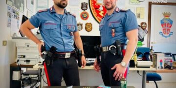 Cirò Marina: custodiva pistola con matricola abrasa e 90 munizioni nella casa al mare, arrestato 69enne
