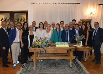 Rosalba Cotrone è la nuova Presidente del Rotary Club di Strongoli: emozioni, riconoscimenti e un nuovo anno all’insegna del servizio e dell’impegno sociale