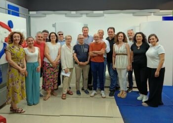 Crotone, torna Pitagora (e la satira): i giornalisti in scena per beneficenza nella villa comunale