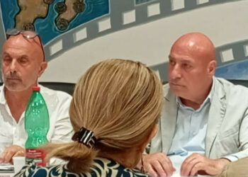 Dibattito con il Sindaco Voce: bonifica, fitorisanamento e proposte per una nuova Crotone