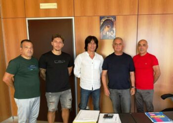 Crotone, centinaia di calabresi diventano Vigili del Fuoco: un progetto di passione, impegno e riscatto sociale