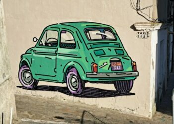 Gulìa Urbana trasforma Crucoli in un museo a cielo aperto con quattro nuove opere di street-art