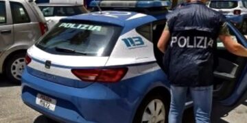 Crotone, stalking contro un dipendente del patronato: scatta il divieto di avvicinamento con braccialetto elettronico